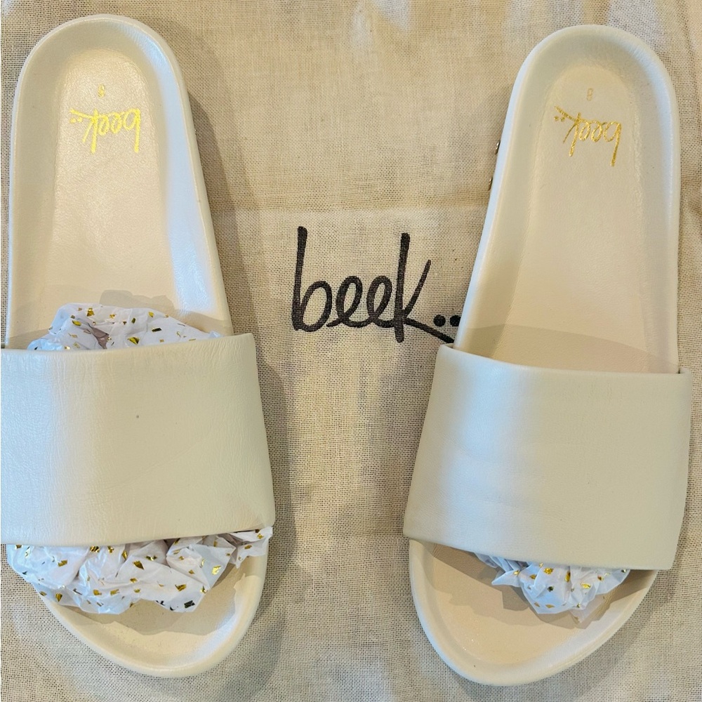 NEW in box BEEK Cream Slide Sandals with Gold Logo